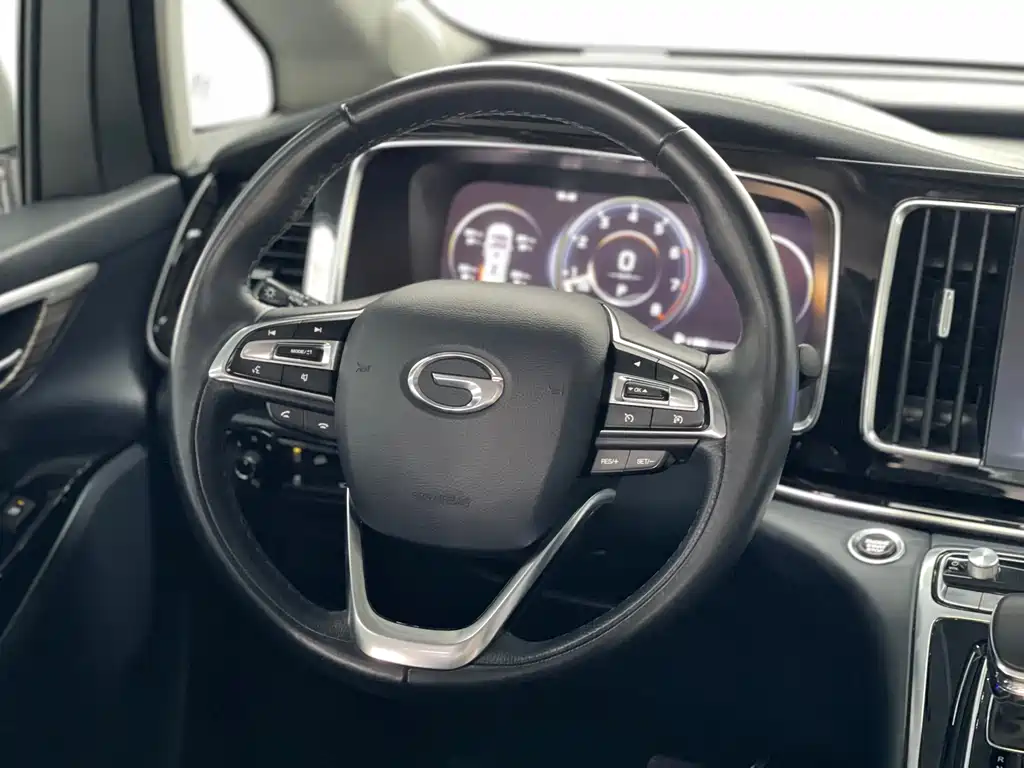 GAC Motor Trumpchi M8 — фото 18