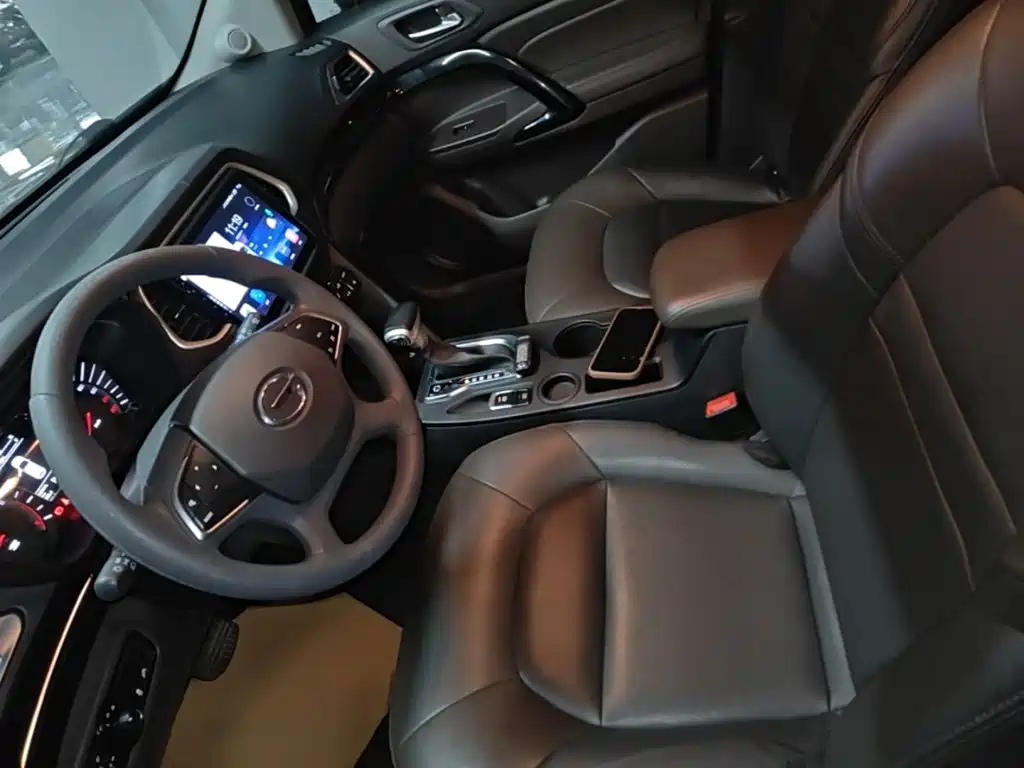 GAC Motor Trumpchi GS4 — фото 15