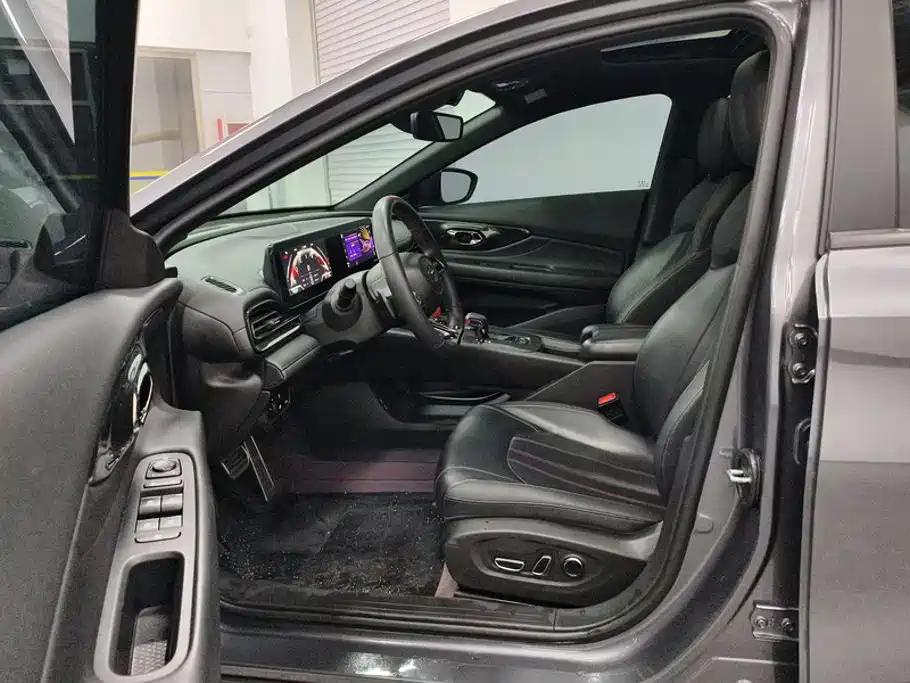 GAC Motor Shadow Leopard — фото 9