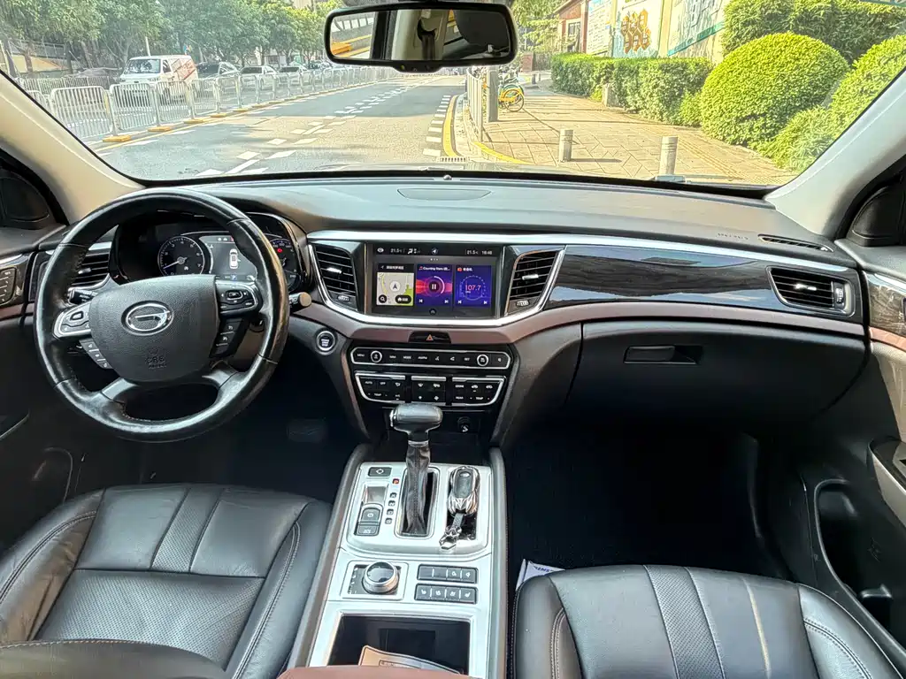 GAC Motor Trumpchi GS8 — фото 8