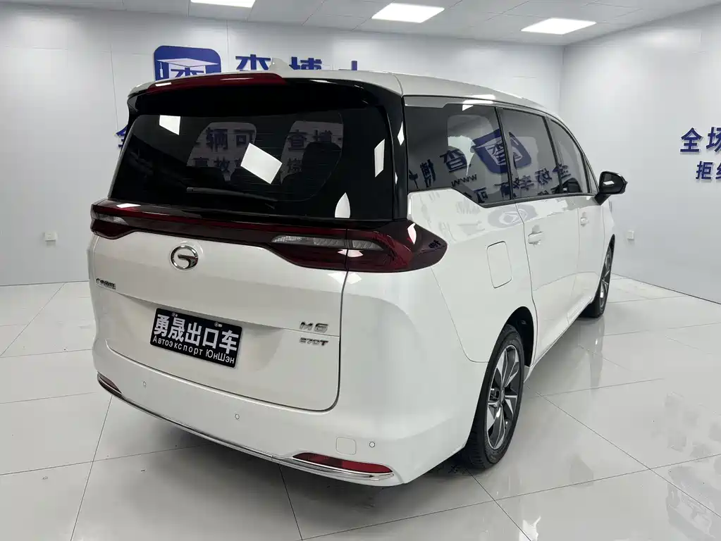GAC Motor Trumpchi M6 — фото 6