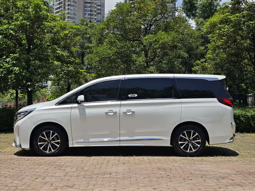 GAC Motor Trumpchi M8 — фото 4