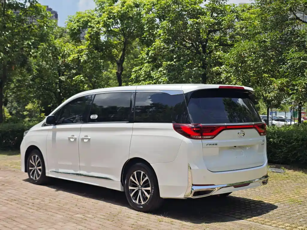 GAC Motor Trumpchi M8 — фото 5