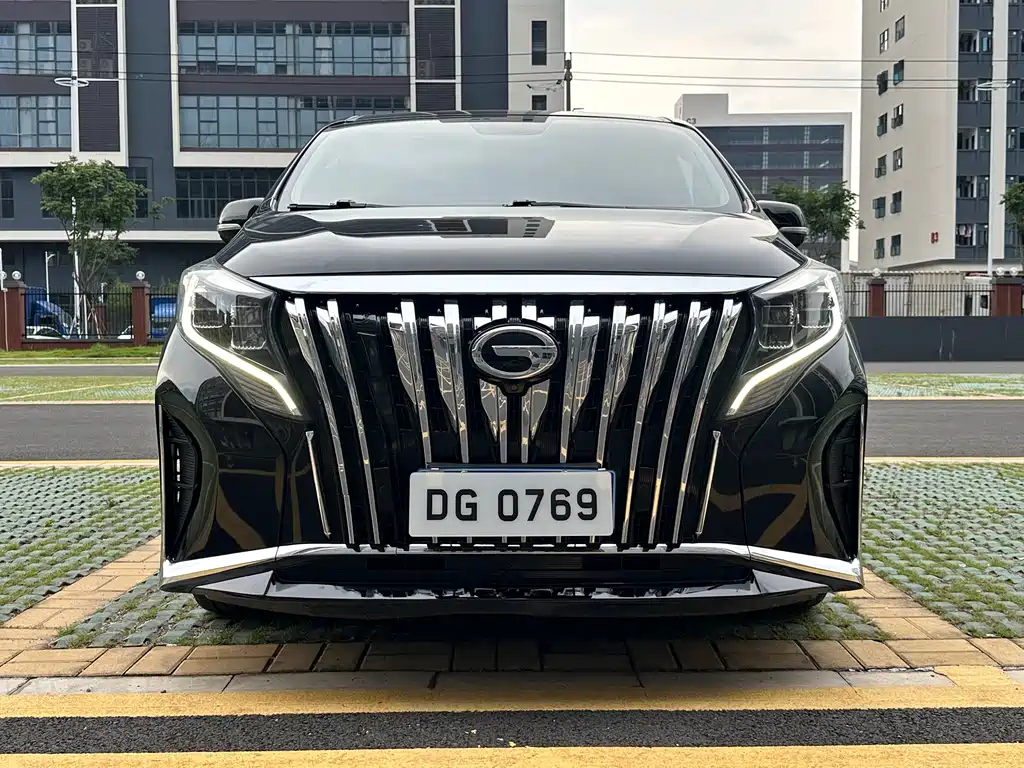 GAC Motor Trumpchi M8 — фото 2