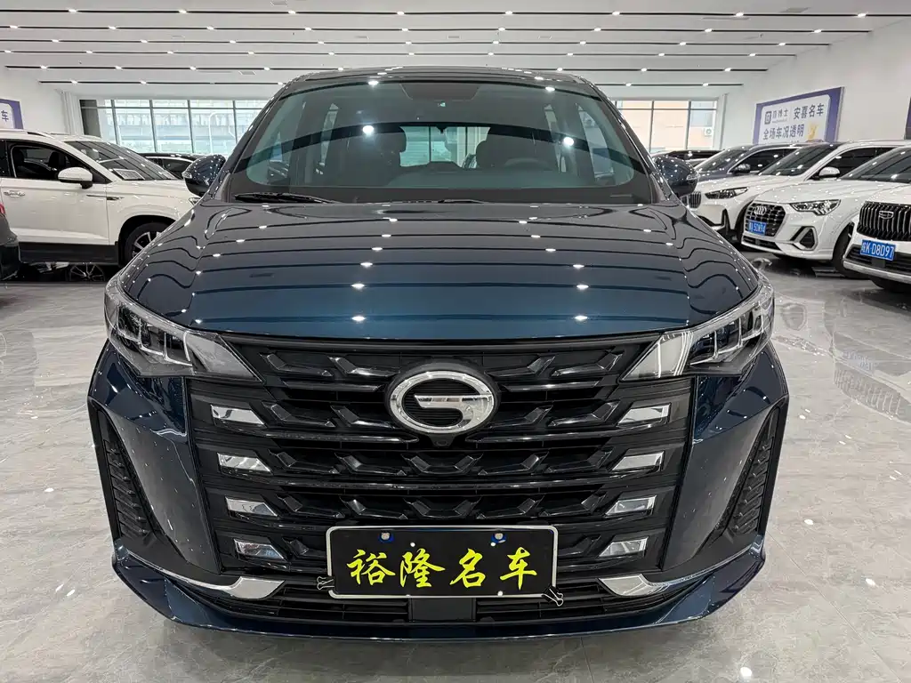 GAC Motor Trumpchi M6 — фото 2