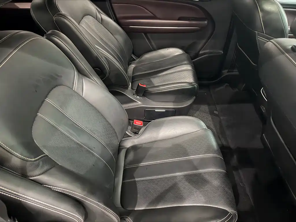 GAC Motor Trumpchi M6 — фото 19