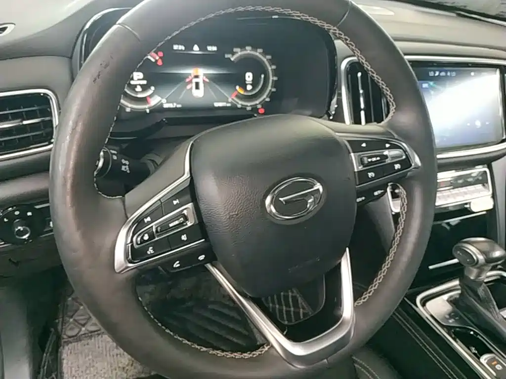 GAC Motor Trumpchi GS8 — фото 11