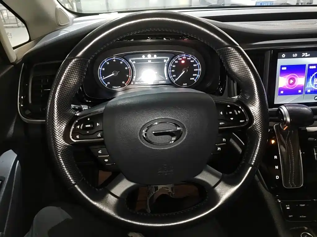 GAC Motor Trumpchi M8 — фото 11