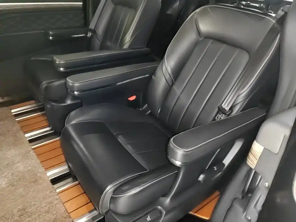 GAC Motor Trumpchi M8 — фото 17