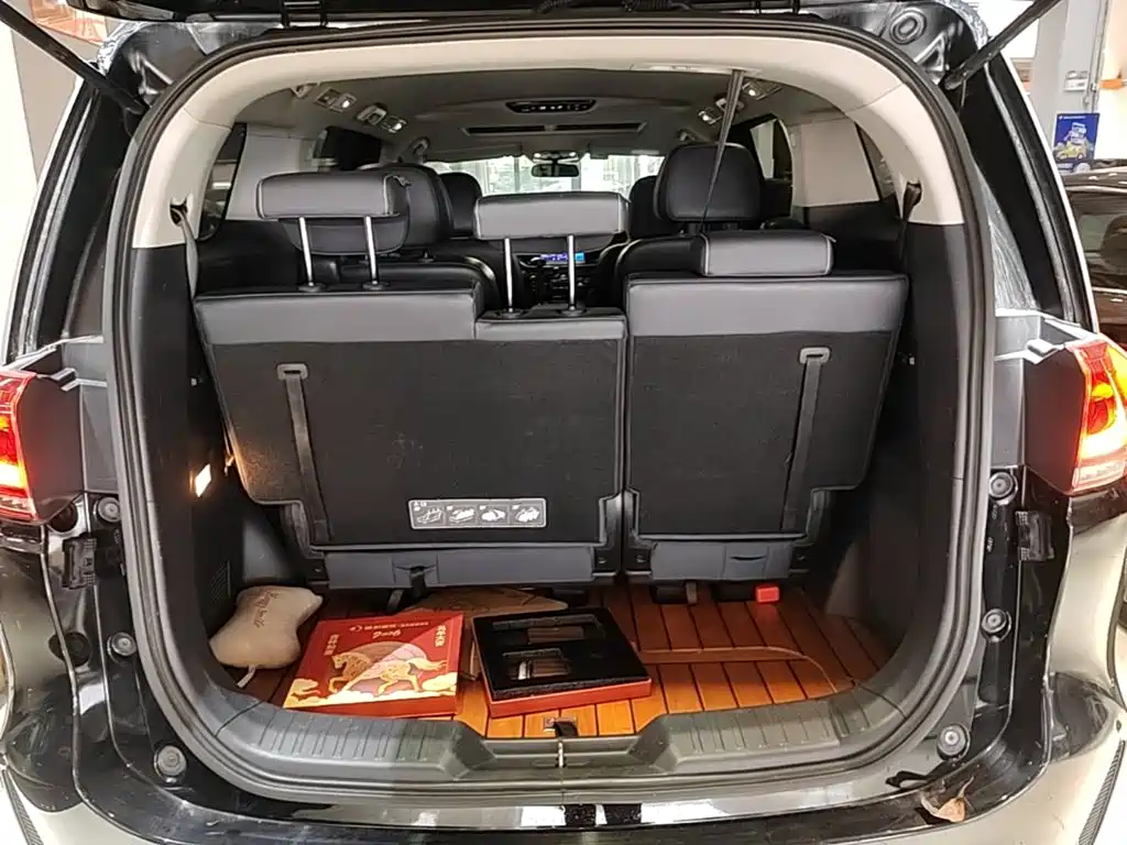 GAC Motor Trumpchi M8 — фото 19