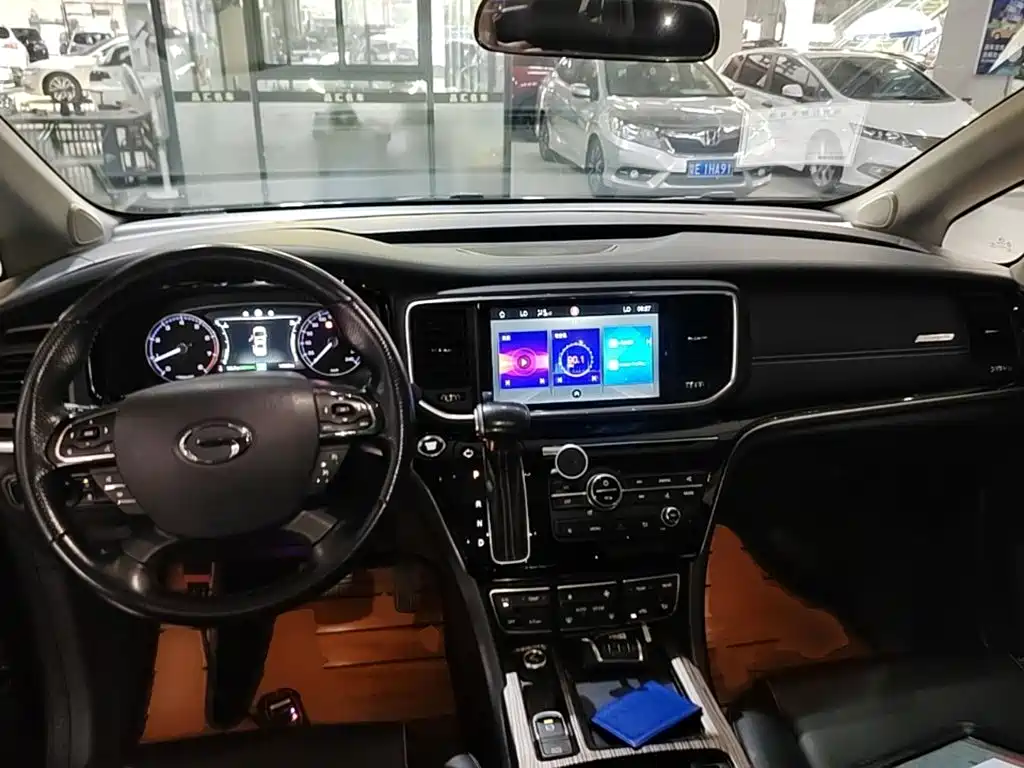 GAC Motor Trumpchi M8 — фото 10
