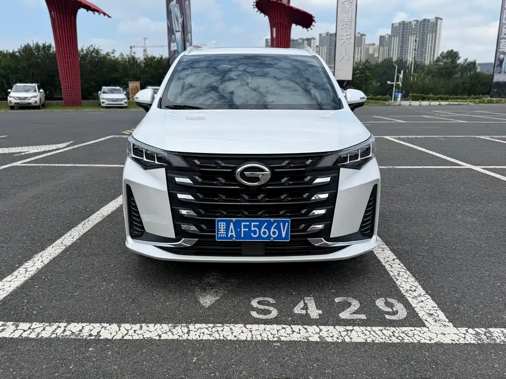 GAC Motor Trumpchi M6 — фото 2