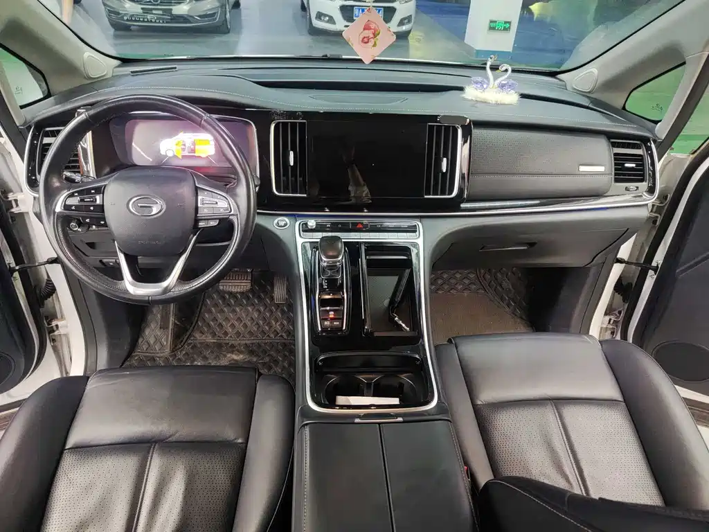 GAC Motor Trumpchi M8 — фото 7
