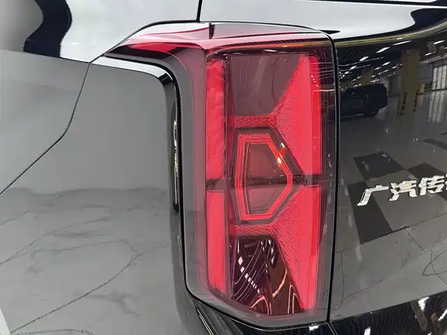 GAC Motor Trumpchi GS8 — фото 10