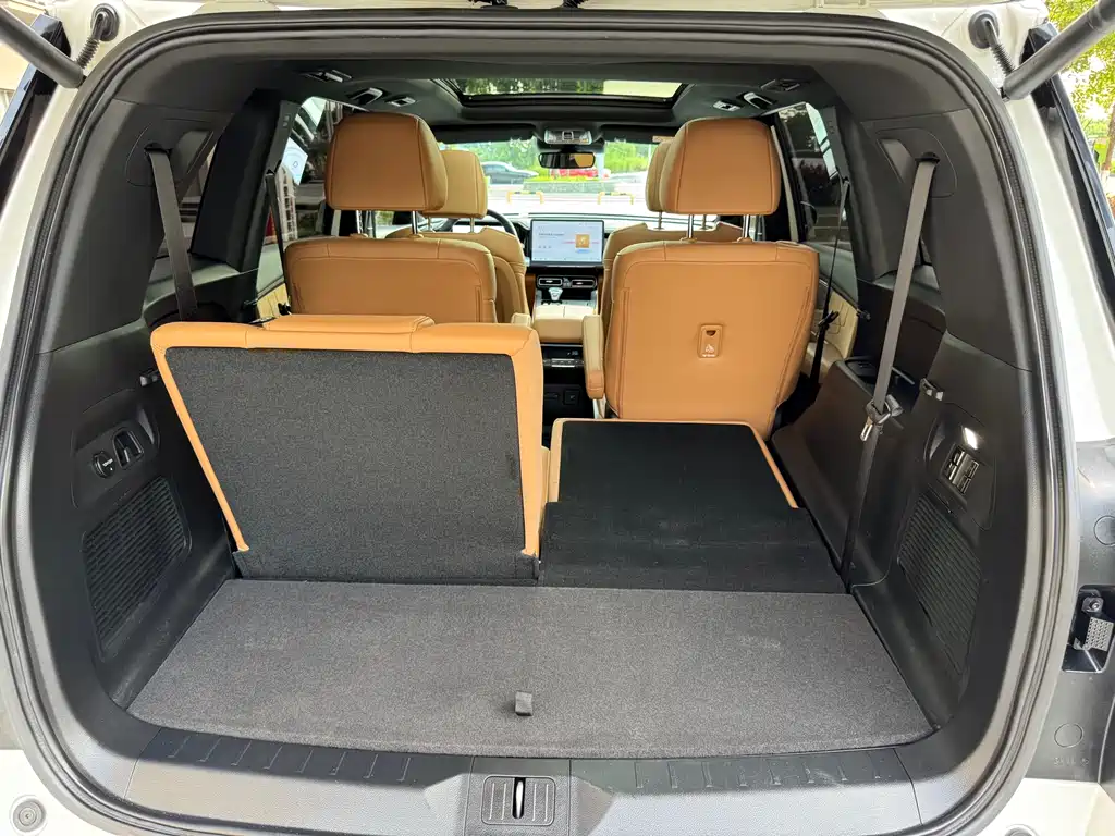GAC Motor Trumpchi ES9 — фото 10