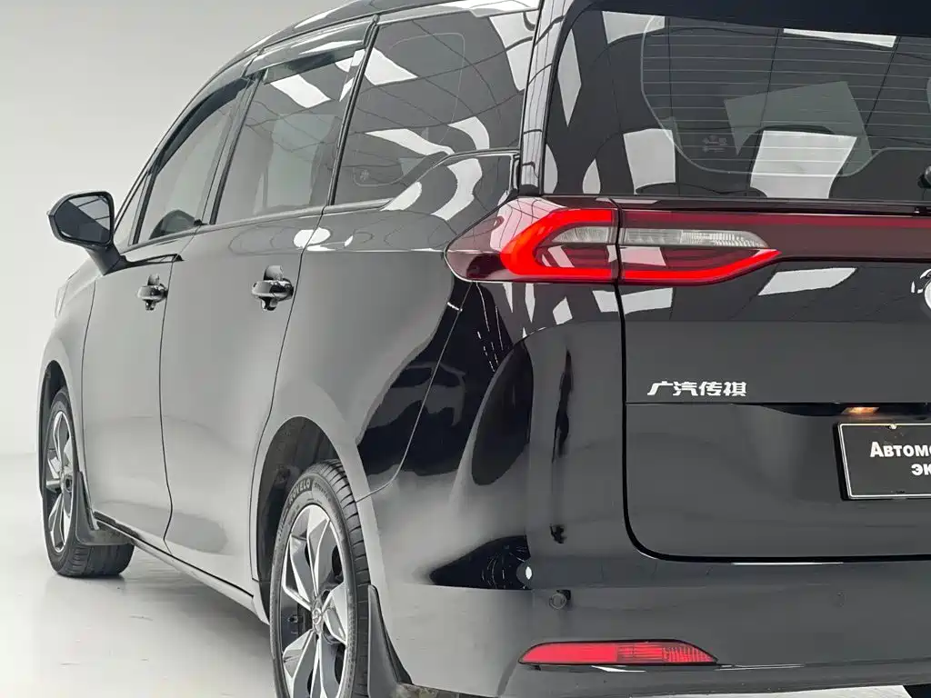 GAC Motor Trumpchi M6 — фото 8