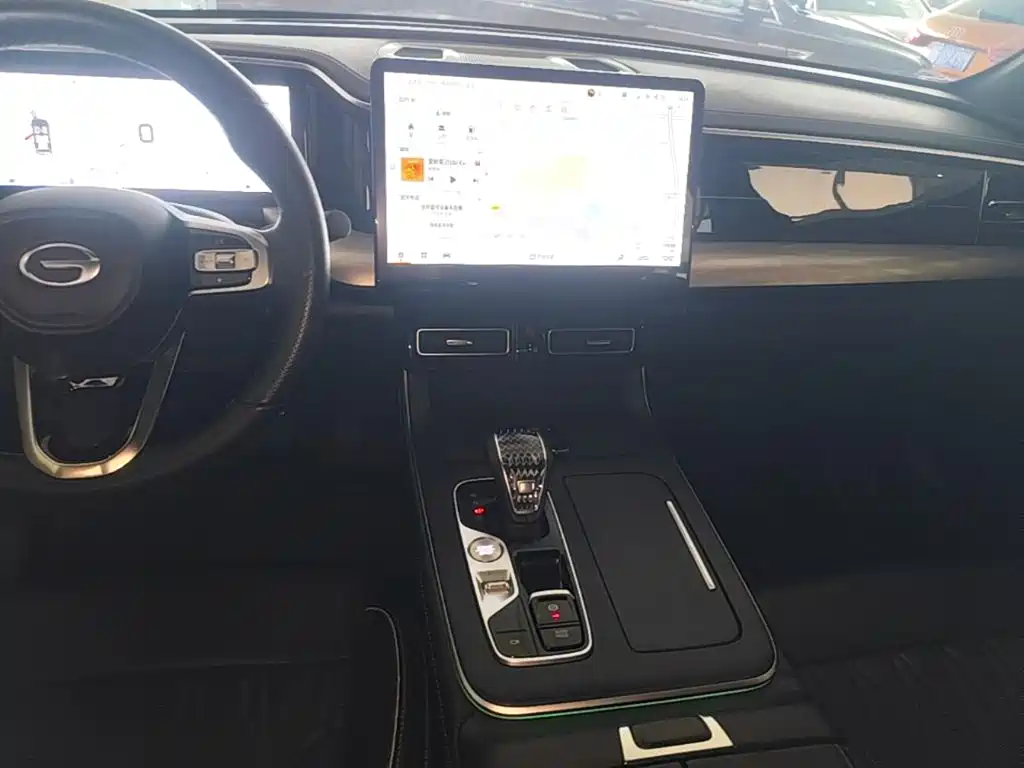 GAC Motor Trumpchi GS8 — фото 13