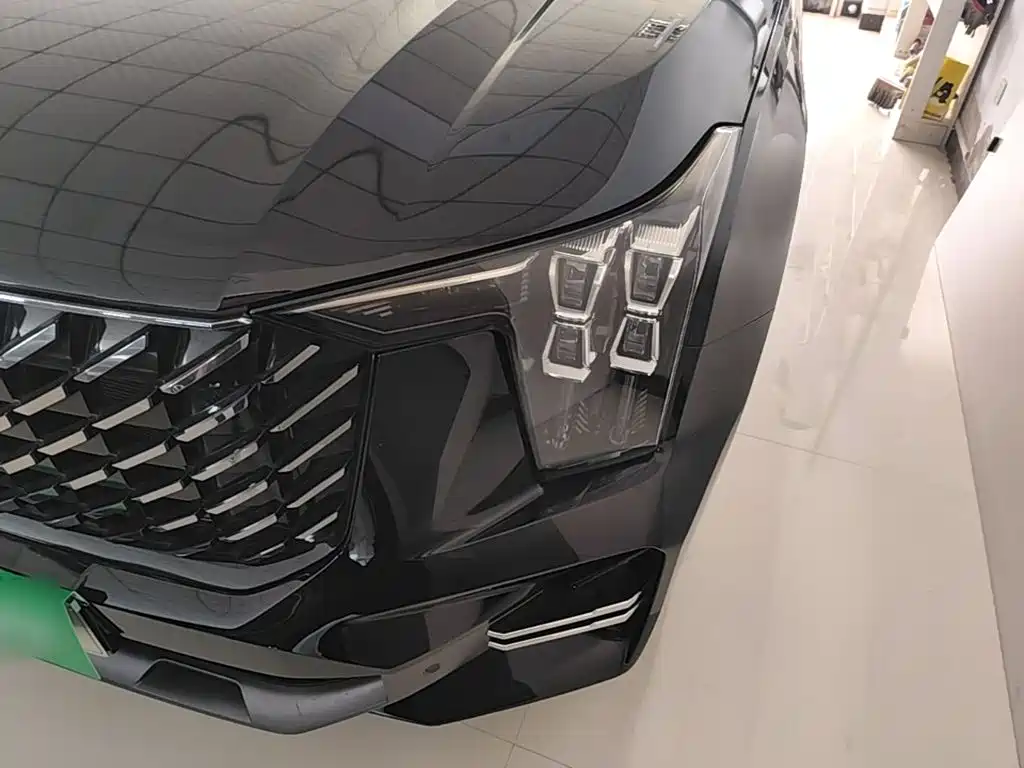GAC Motor Trumpchi GS8 — фото 24