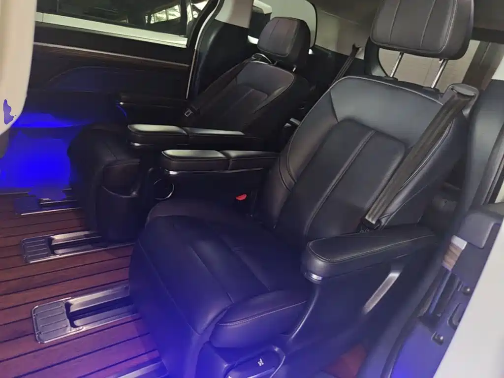 GAC Motor Trumpchi M8 — фото 17