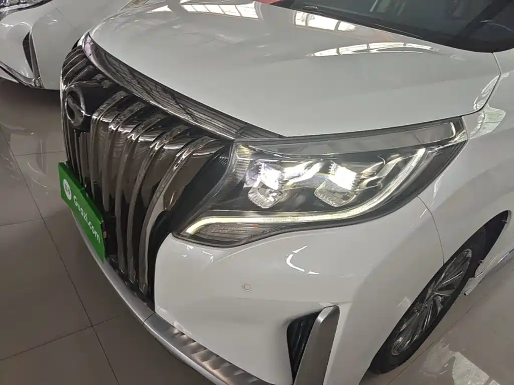 GAC Motor Trumpchi M8 — фото 24