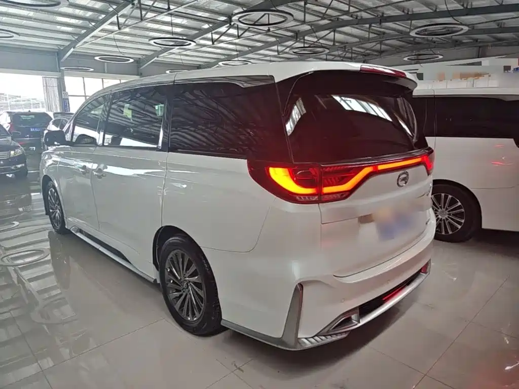 GAC Motor Trumpchi M8 — фото 5