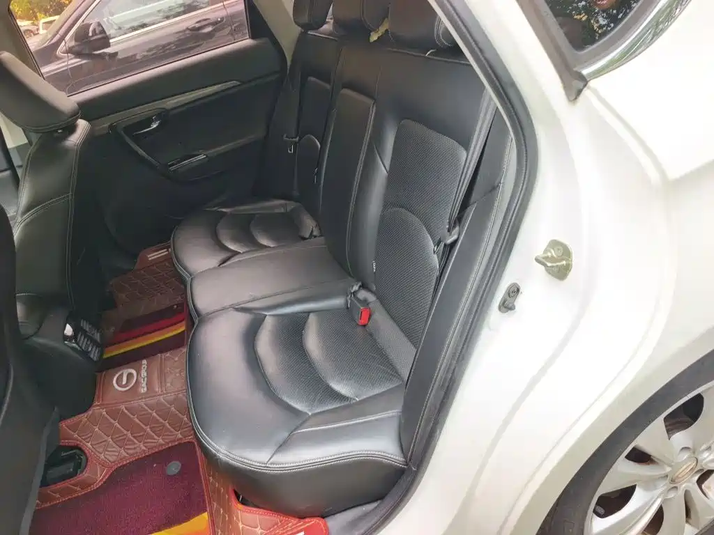 GAC Motor Trumpchi GA6 — фото 15