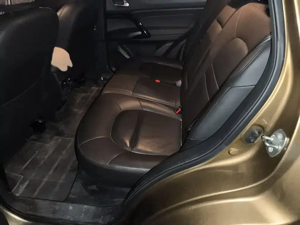 GAC Motor Trumpchi GS4 — фото 15