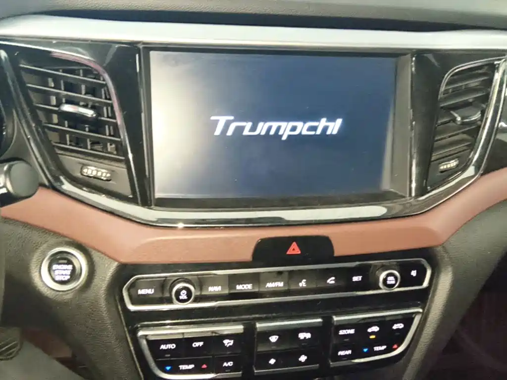 GAC Motor Trumpchi GS8 — фото 13