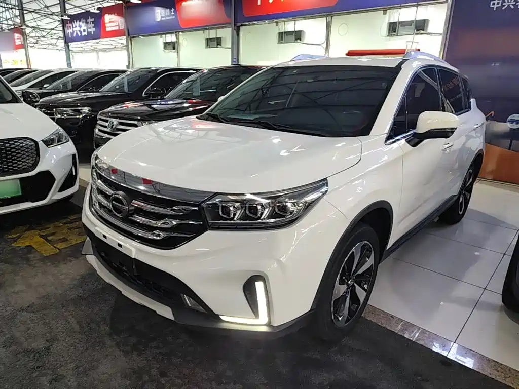 GAC Motor Trumpchi GS4 — фото 2