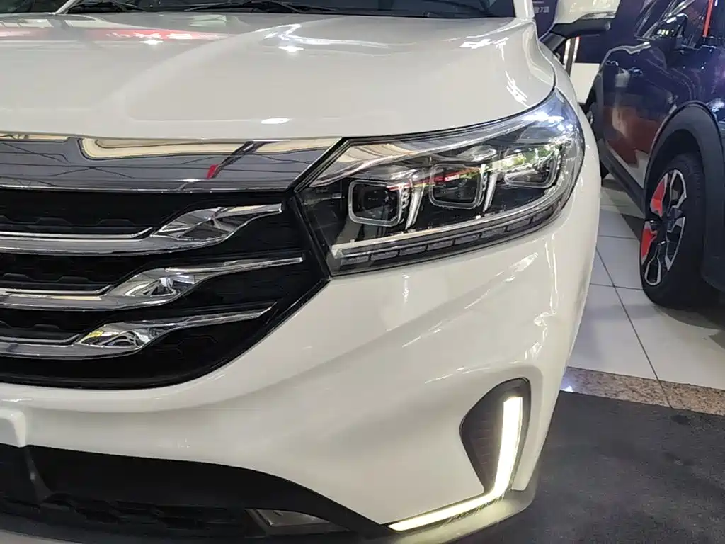 GAC Motor Trumpchi GS4 — фото 24