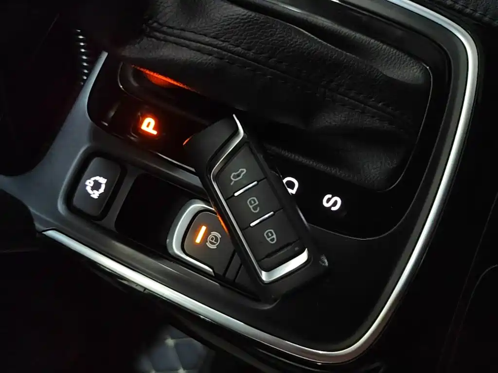 GAC Motor Trumpchi GS4 — фото 9