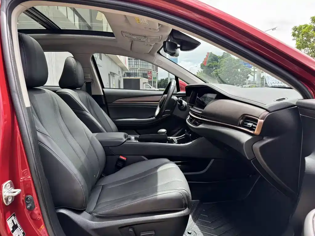 GAC Motor Trumpchi GA6 — фото 17