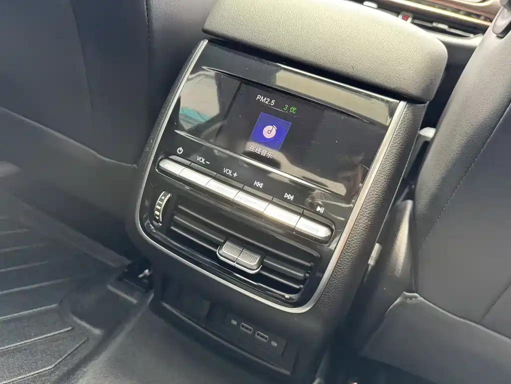 GAC Motor Trumpchi GA6 — фото 18