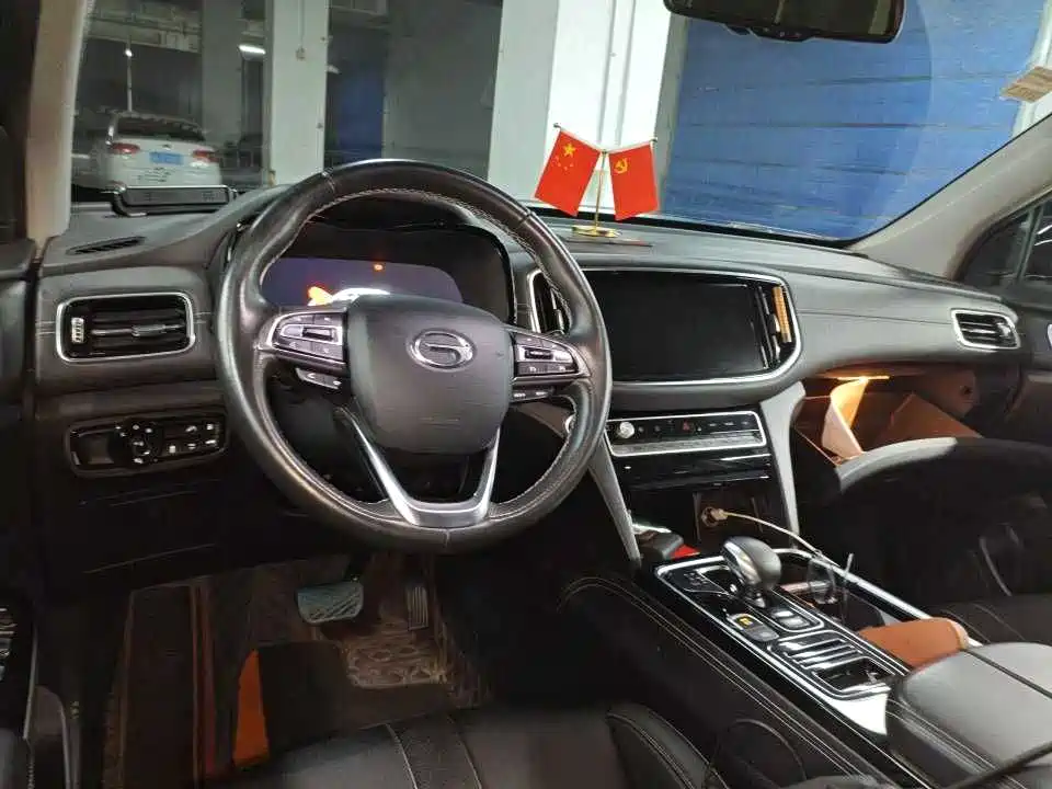 GAC Motor Trumpchi GS8 — фото 11