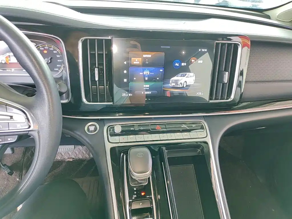 GAC Motor Trumpchi M8 — фото 13