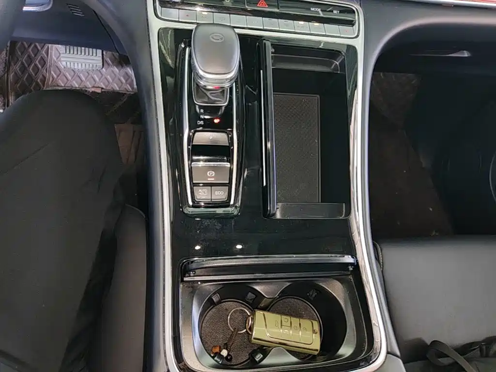 GAC Motor Trumpchi M8 — фото 14