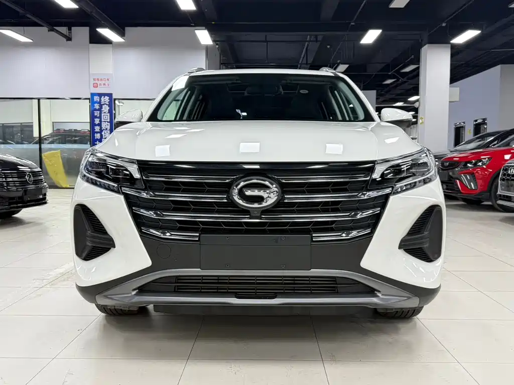 GAC Motor Trumpchi GS4 — фото 3