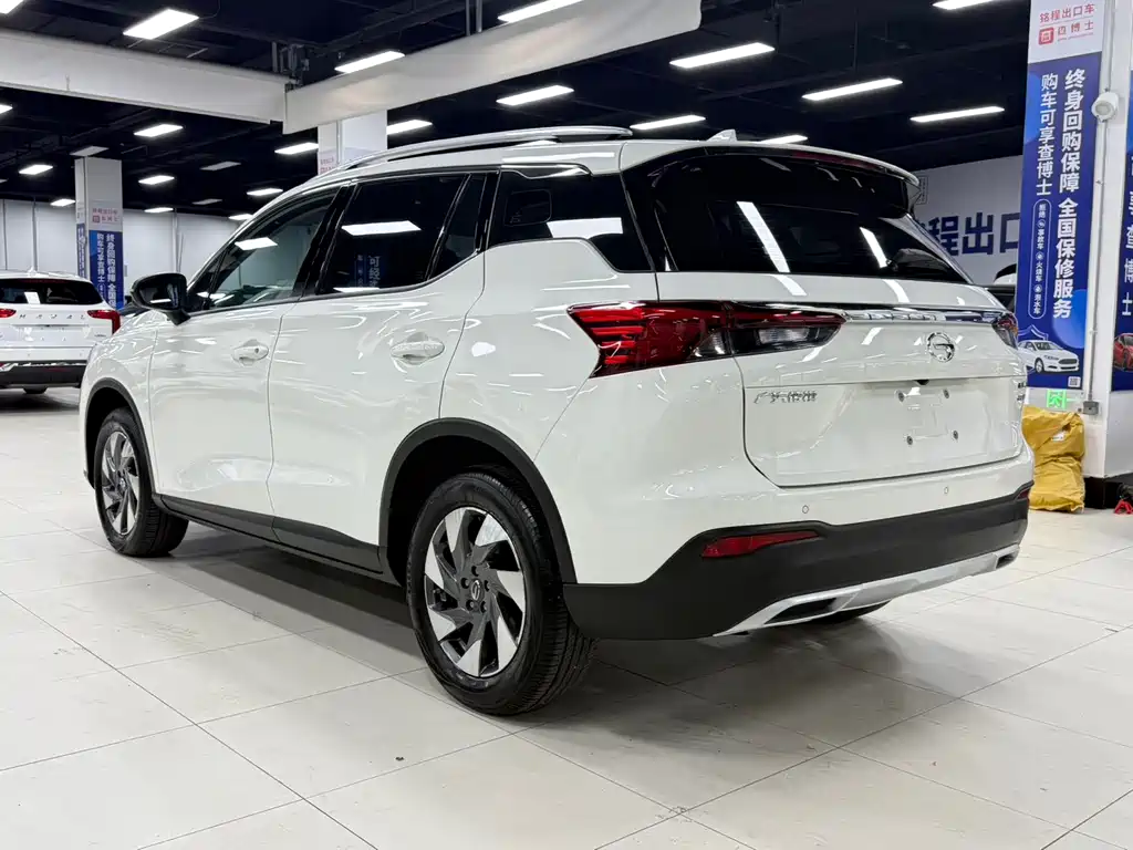 GAC Motor Trumpchi GS4 — фото 7
