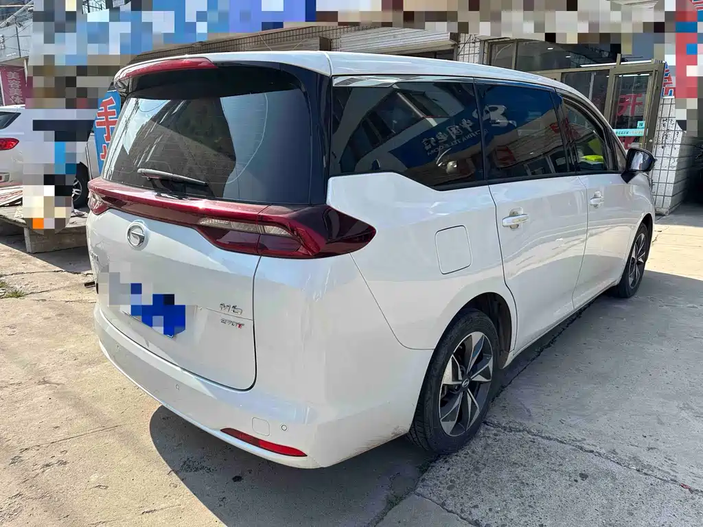GAC Motor Trumpchi M6 — фото 13