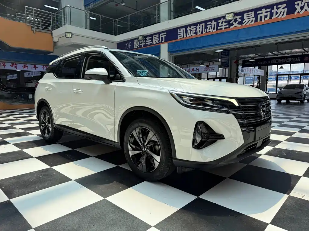 GAC Motor Trumpchi GS4 — фото 3