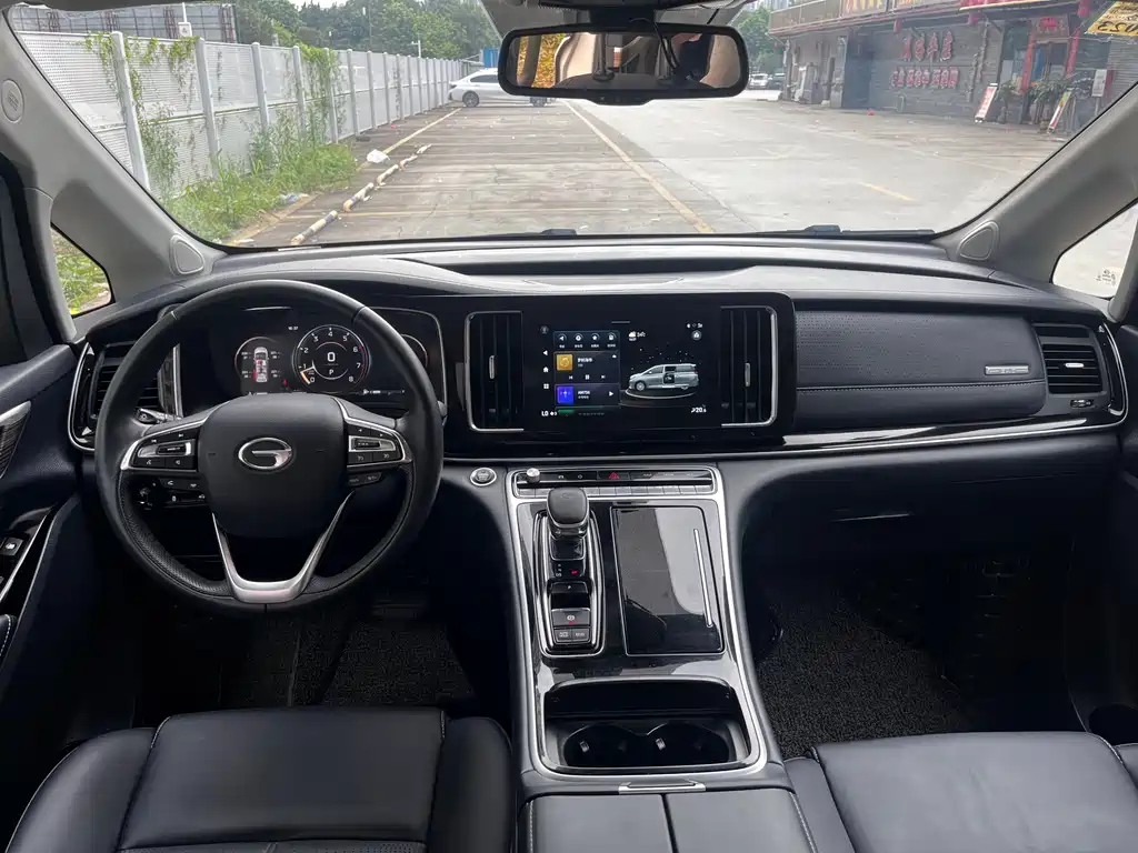 GAC Motor Trumpchi M8 — фото 6
