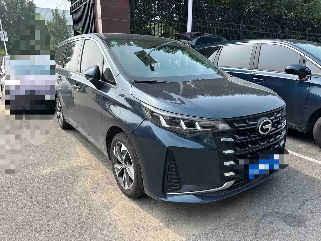 GAC Motor Trumpchi M6 — фото 3