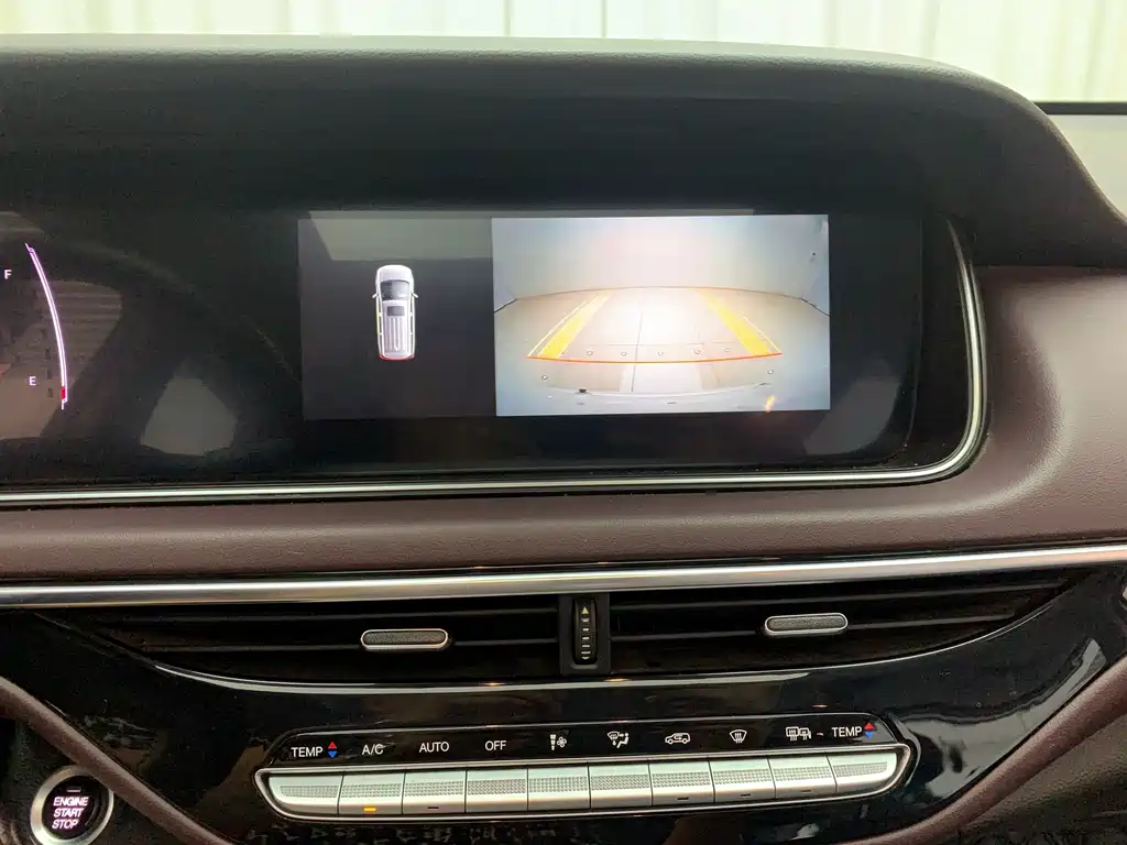 GAC Motor Trumpchi M6 — фото 15