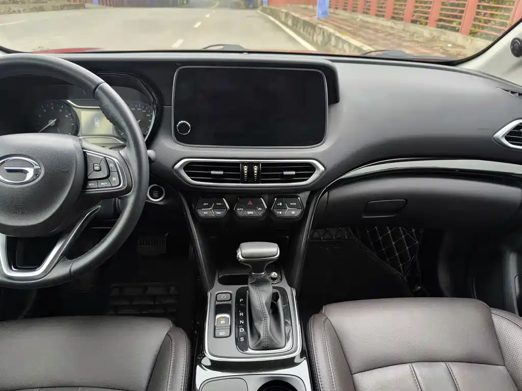 GAC Motor Trumpchi GS4 — фото 15