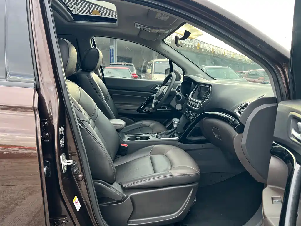 GAC Motor Trumpchi GS4 — фото 9