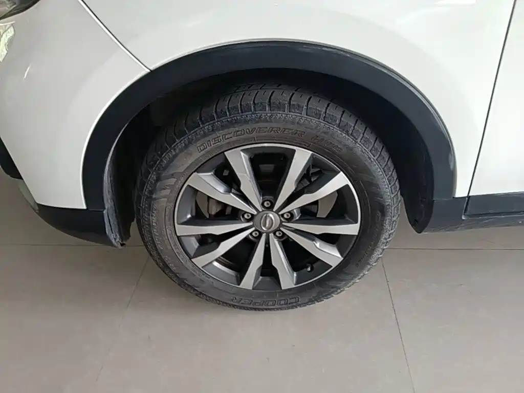 GAC Motor Trumpchi GS3 — фото 23