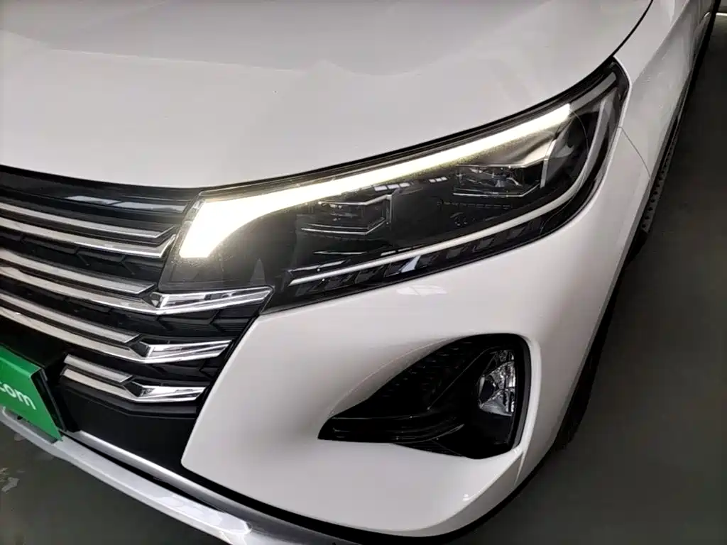 GAC Motor Trumpchi GS4 — фото 24