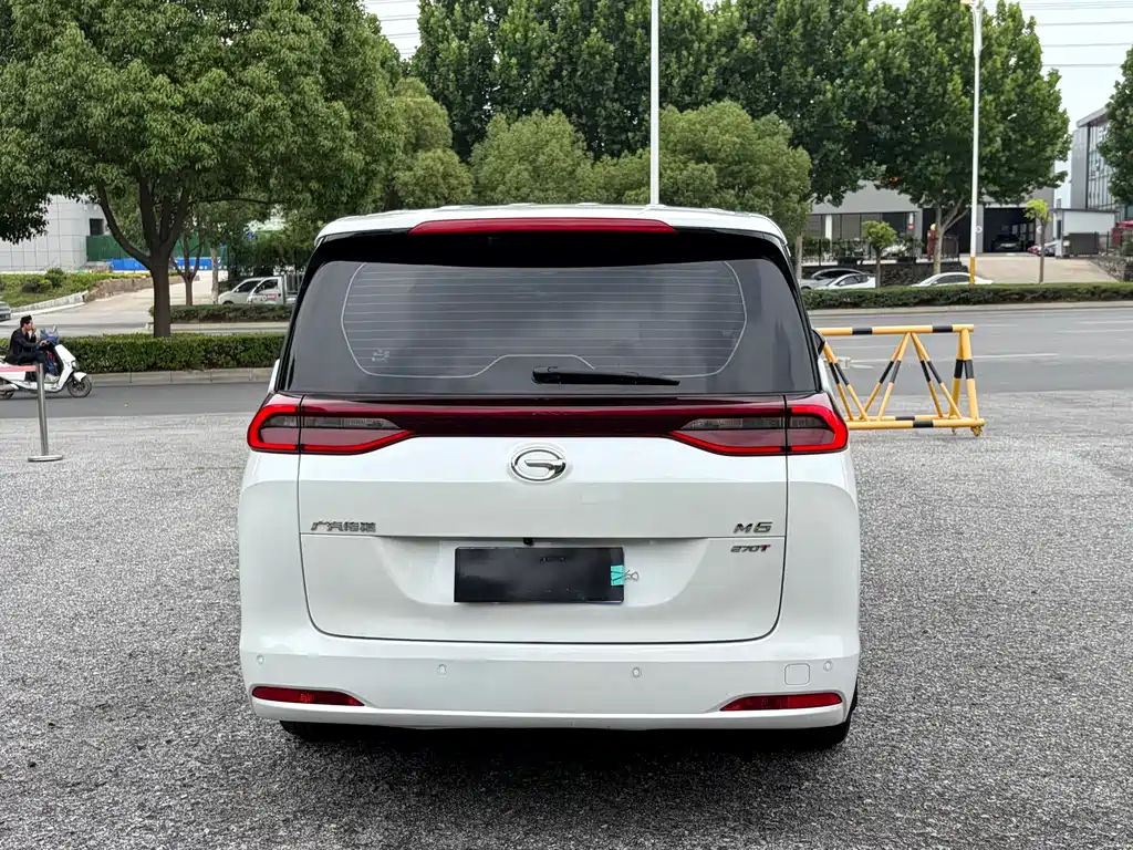 GAC Motor Trumpchi M6 — фото 7
