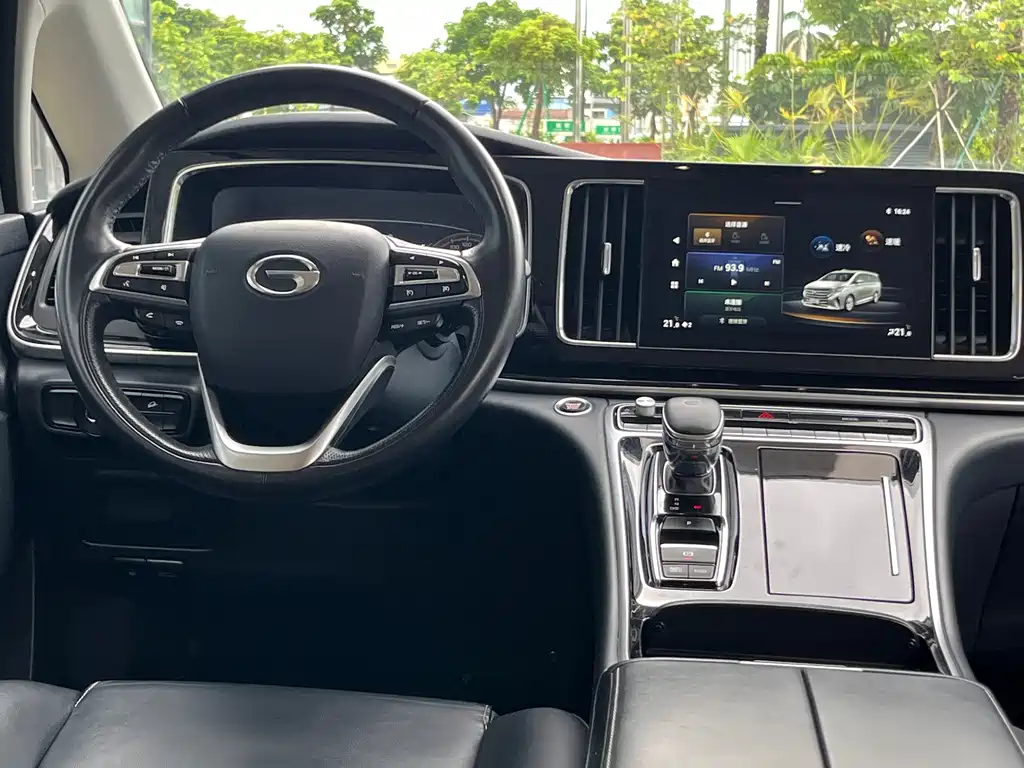 GAC Motor Trumpchi M8 — фото 11