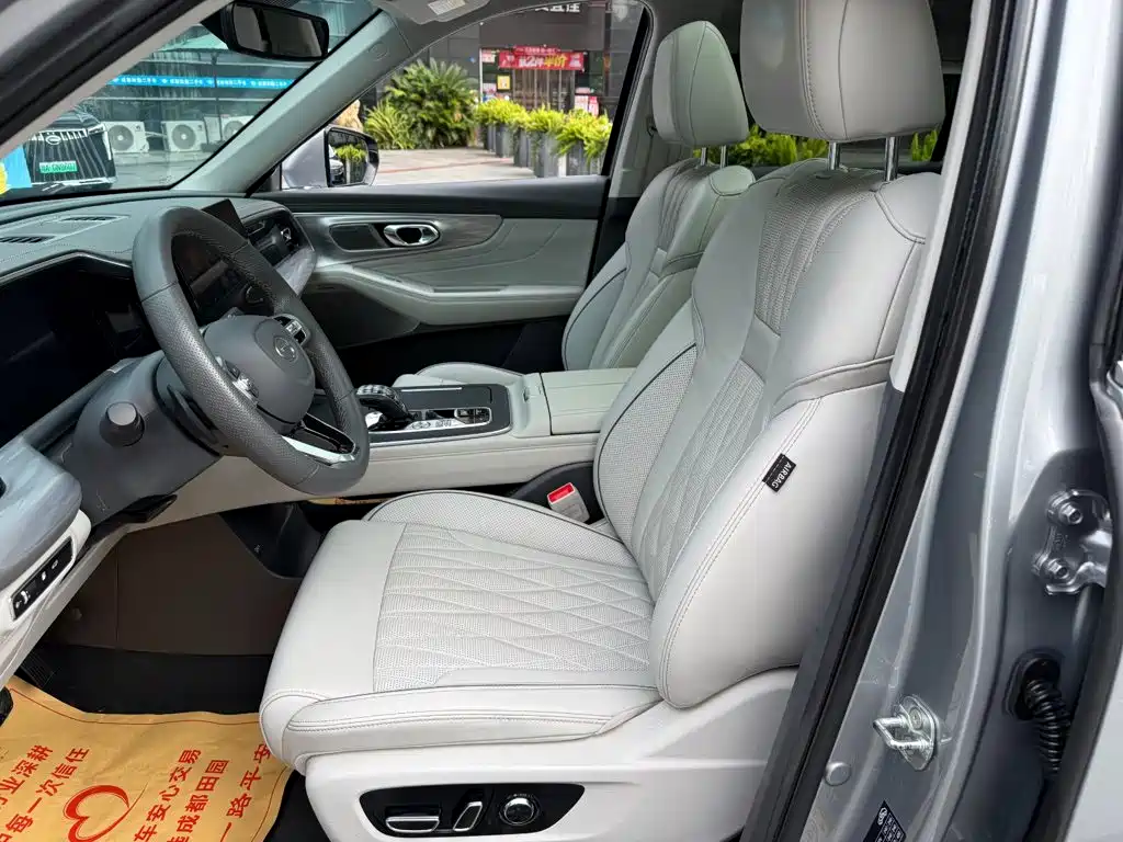 GAC Motor Trumpchi GS8 — фото 6